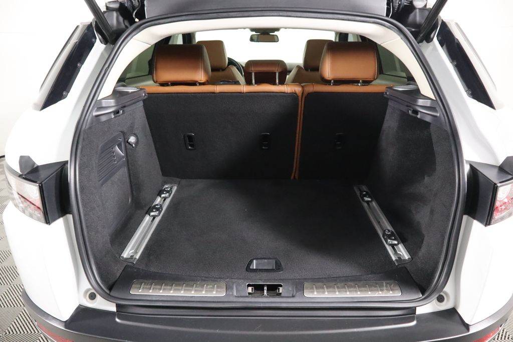 2014 Land Rover Range Rover Evoque Prestige 29