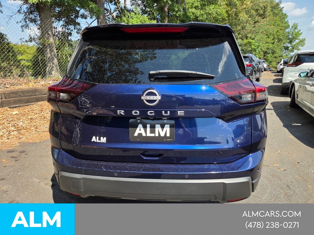 Used 2025 Blue Nissan SV image 8