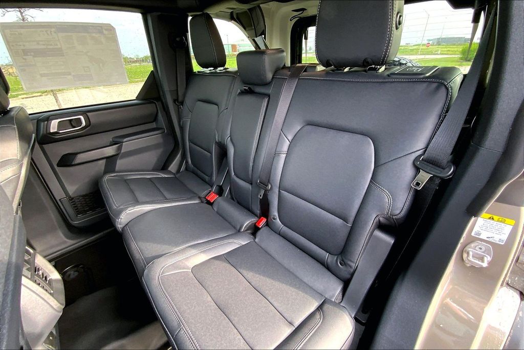 New 2026 Gray Ford Badlands image 10