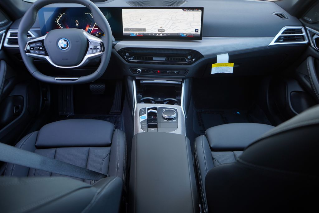 2025 BMW i4 eDrive40 12