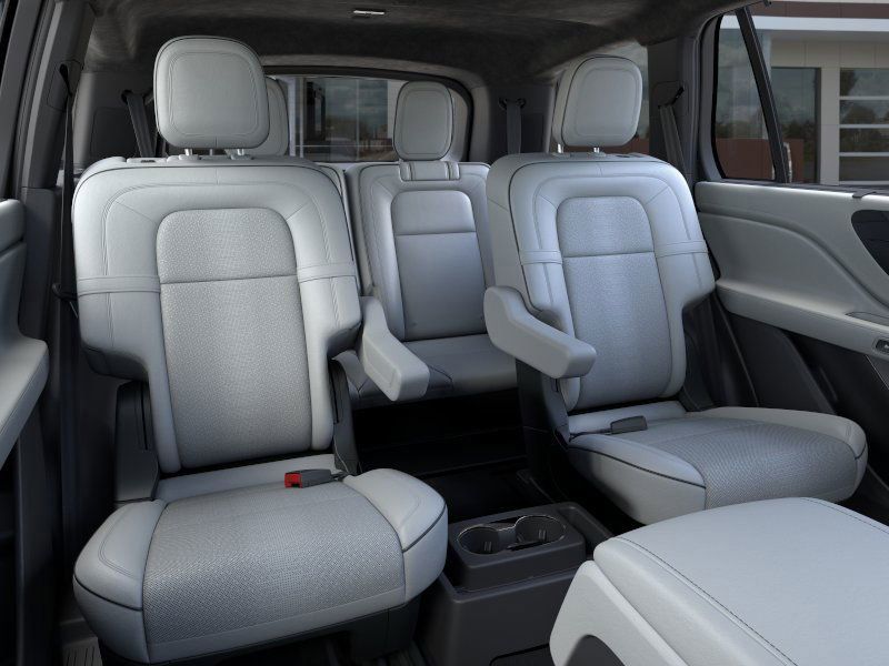 New 2026 White Metallic Lincoln Black Label image 11