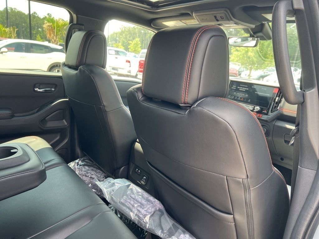 2025 Boulder Gray Pearl Nissan Frontier PRO-4X 4X4 Truck