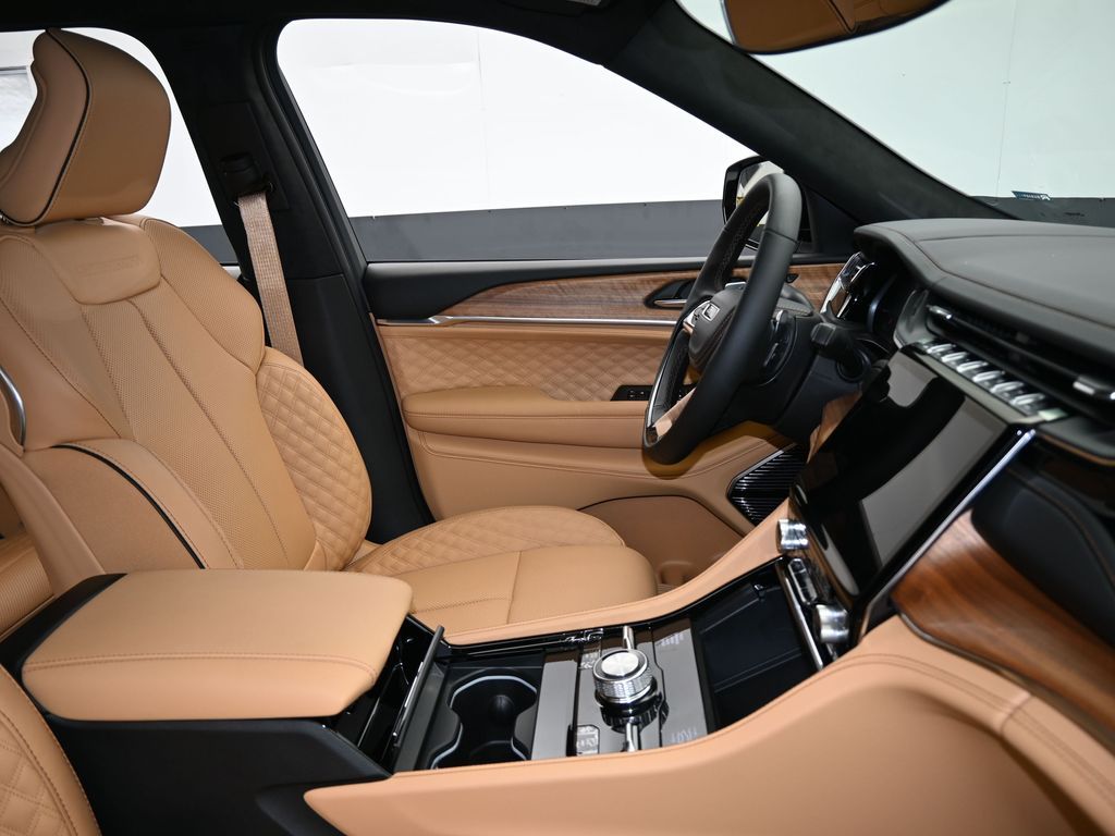 New 2025 Bright White Clearcoat Jeep Summit image 47