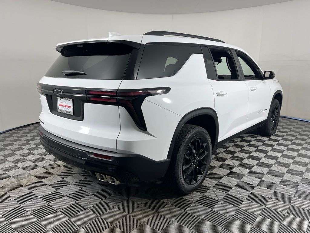 Thumbnail: 2026 Chevrolet Traverse - 5