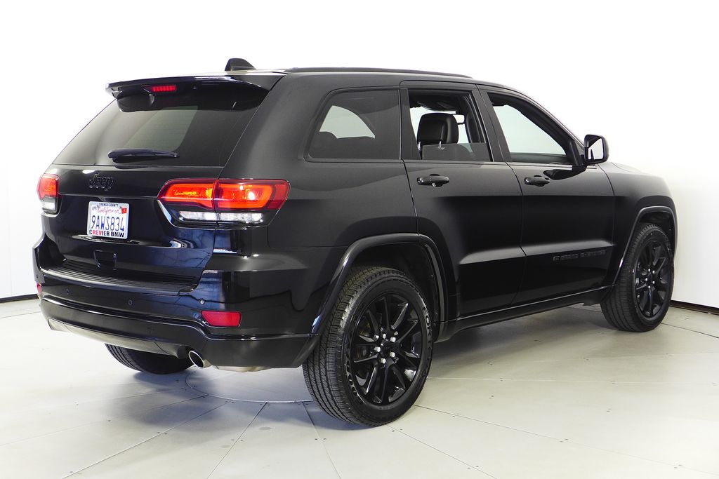 Thumbnail: 2022 Jeep Grand Cherokee - 6