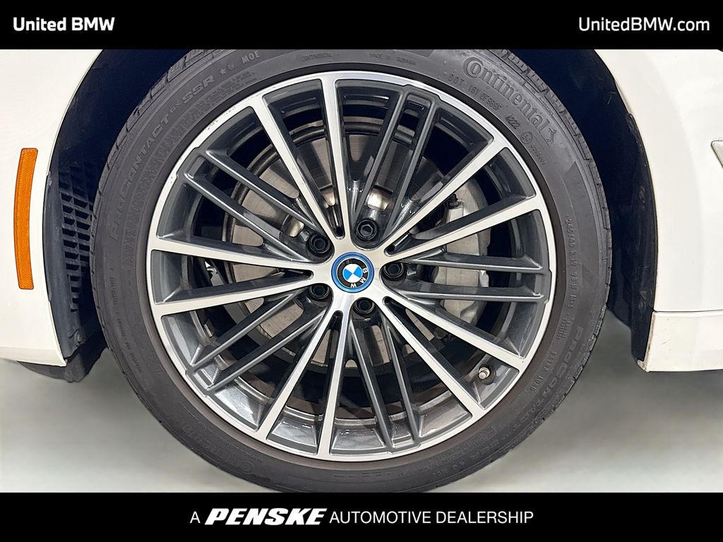 Thumbnail: 2023 BMW 5 Series - 2