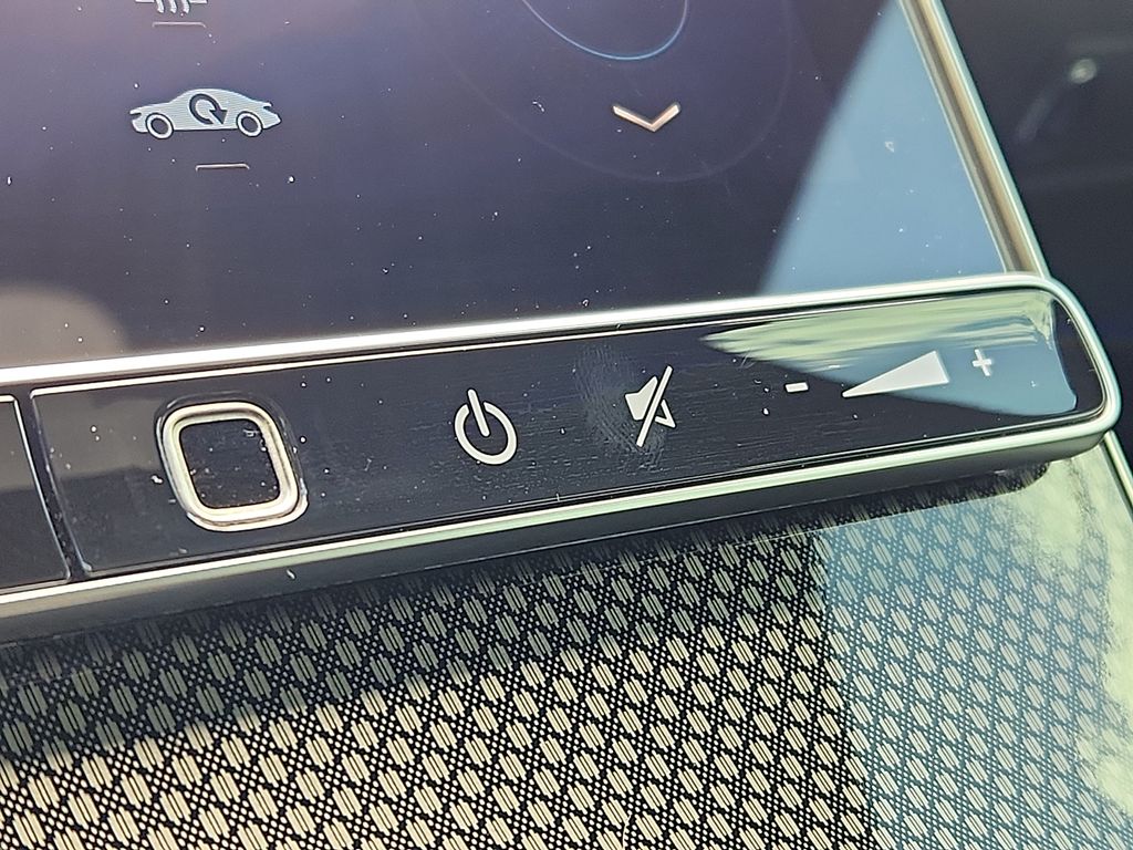 Thumbnail: 2026 Mercedes-Benz GLC - 25