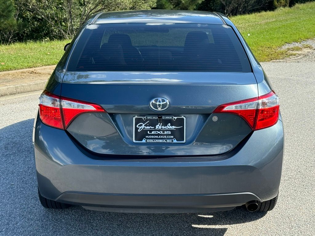 2015 Toyota Corolla L 11