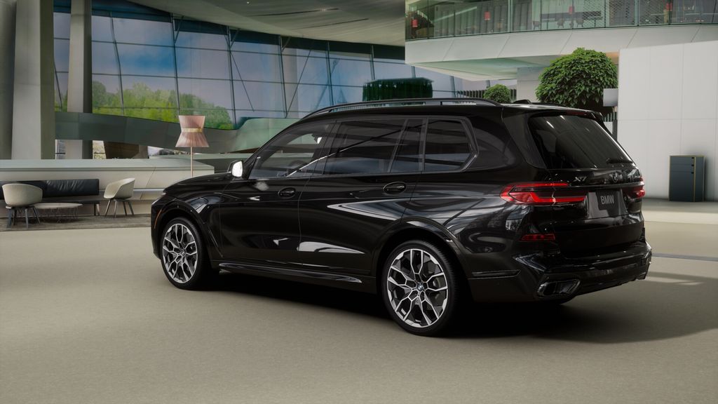 Thumbnail: 2026 BMW X7 - 31