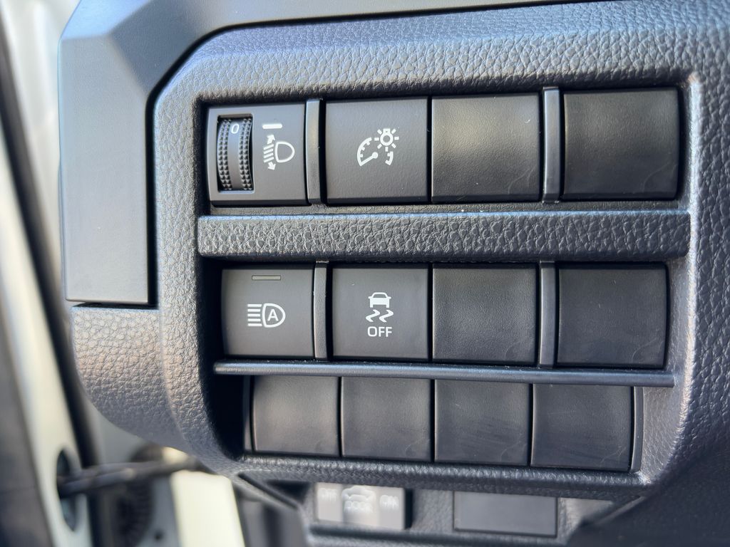 2024 Toyota Tacoma SR 14