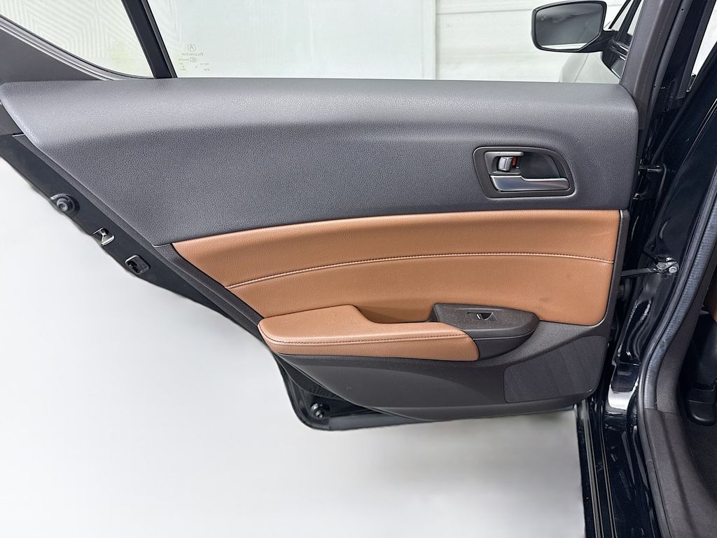 Thumbnail: 2020 Acura ILX - 24