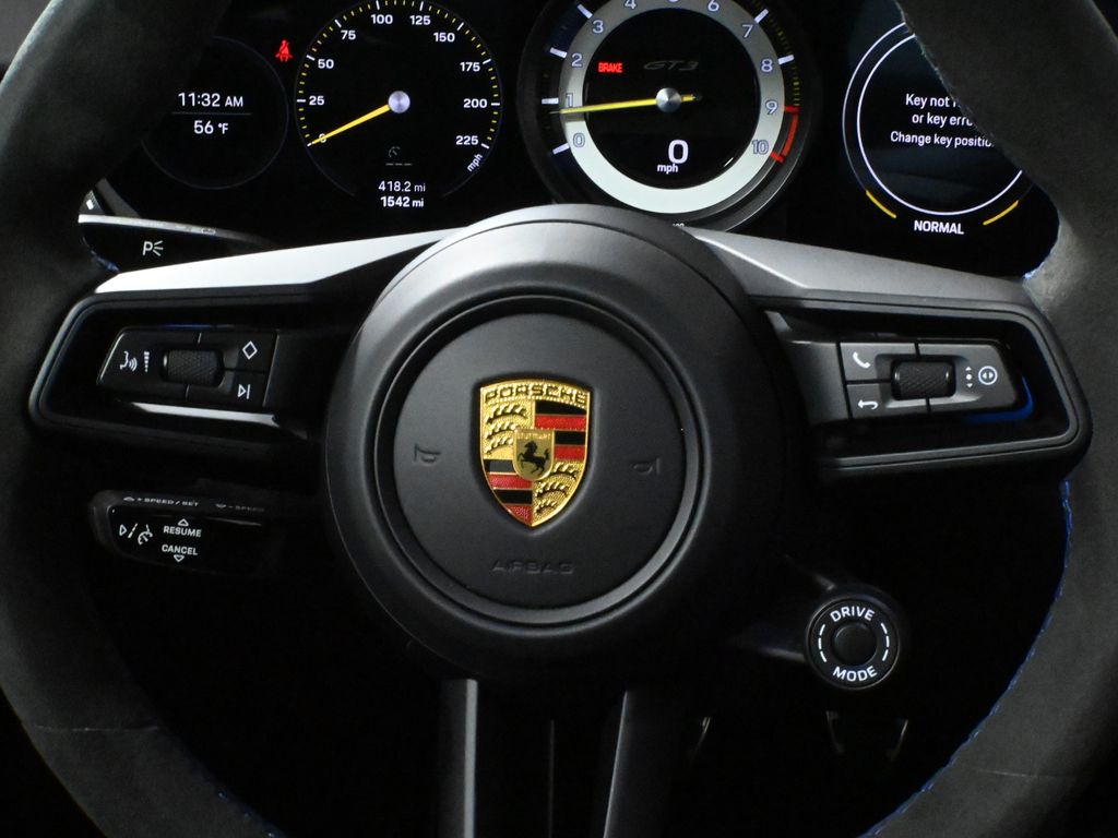 Thumbnail: 2022 Porsche 911 - 17