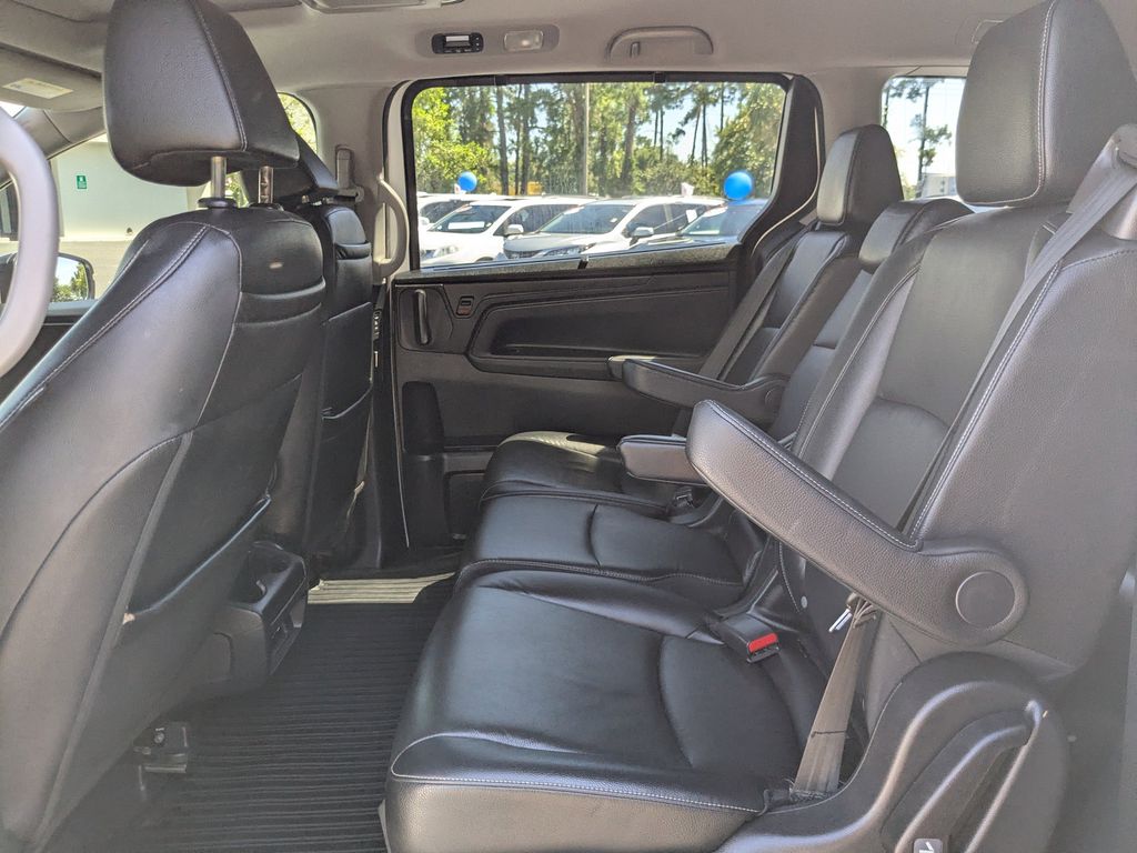 Used 2023 Honda Odyssey Van