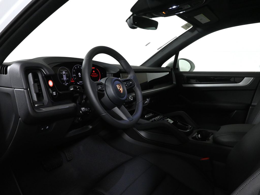 Thumbnail: 2026 Porsche Cayenne - 4