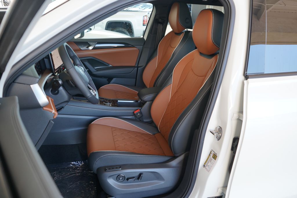 Thumbnail: 2026 Volkswagen Tiguan - 10