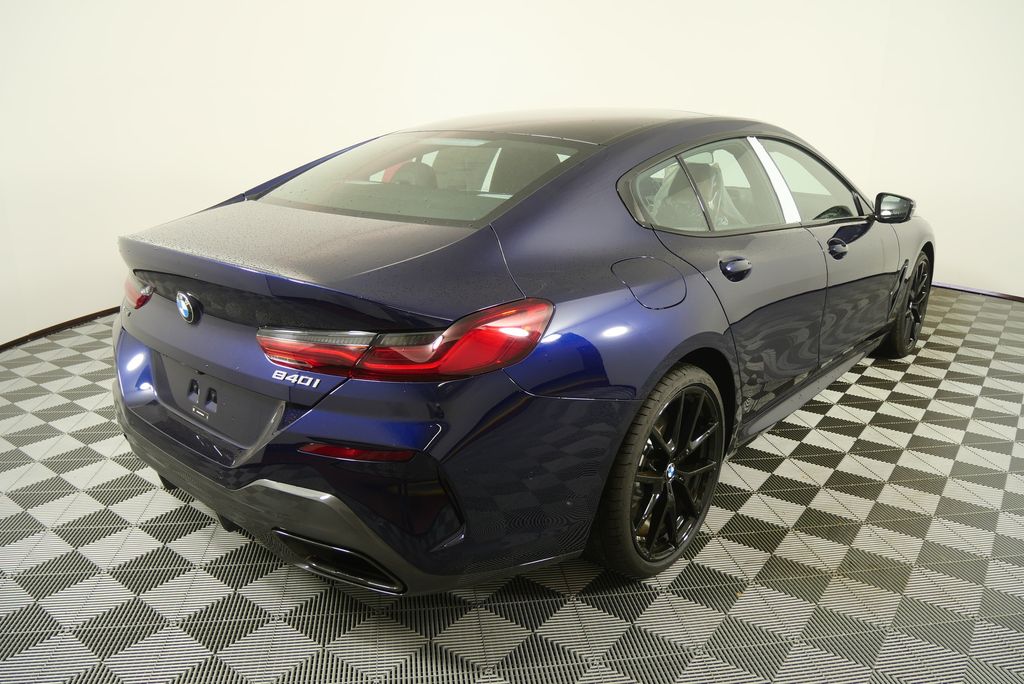 Thumbnail: 2026 BMW 8 Series - 4