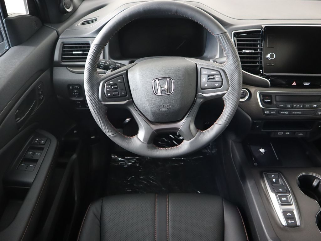 Thumbnail: 2026 Honda Ridgeline - 10