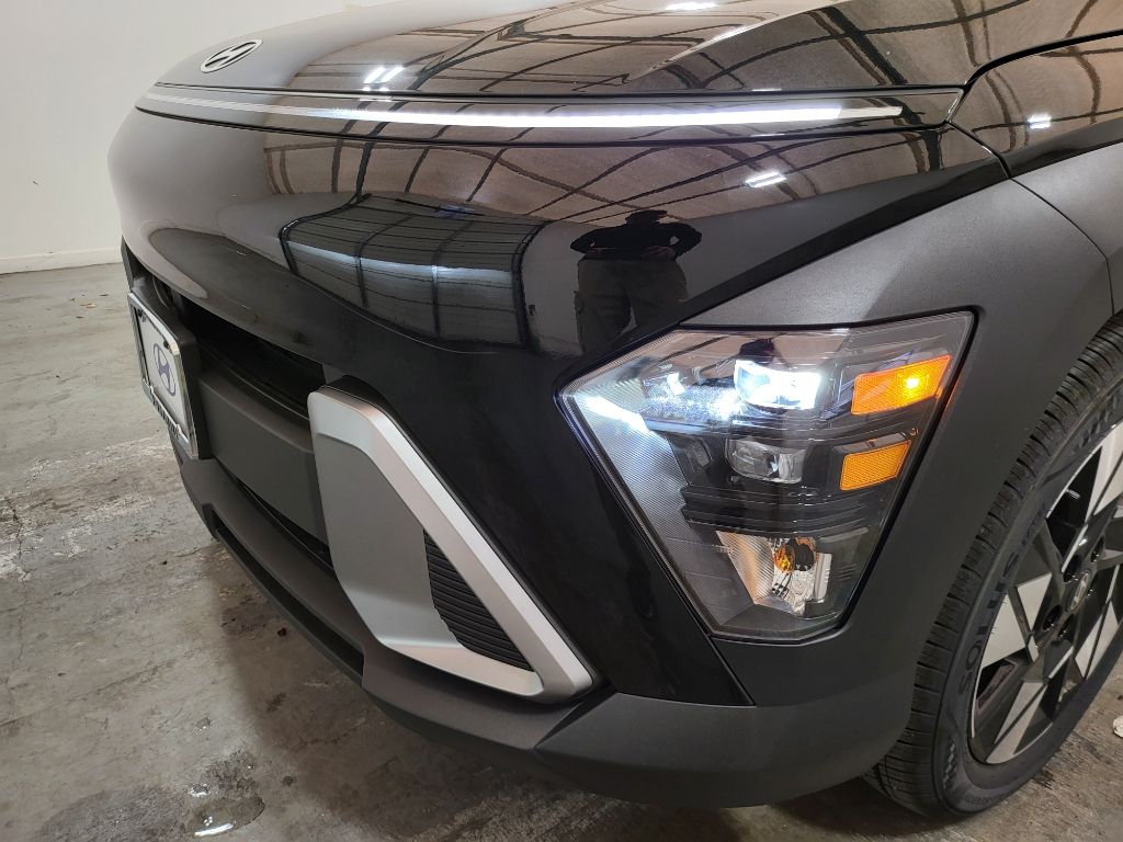 2025 Hyundai Kona SEL 7