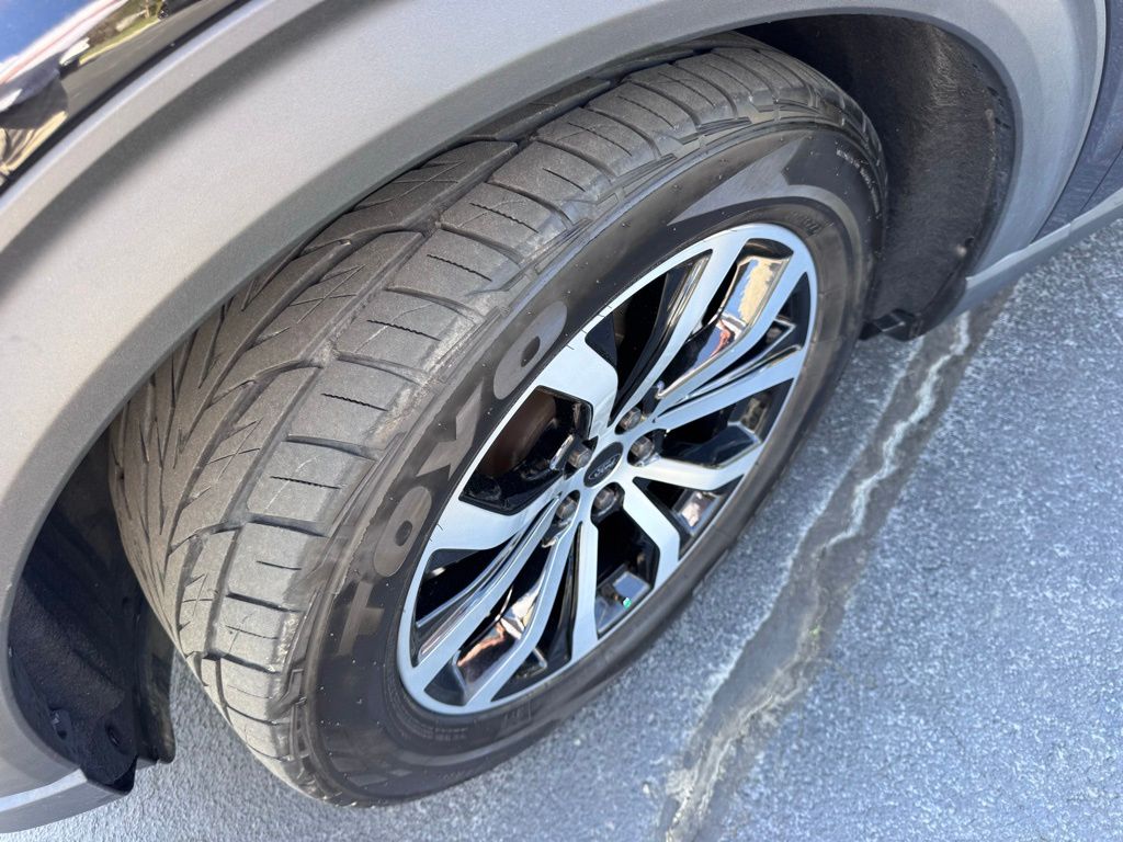 FordExplorer16