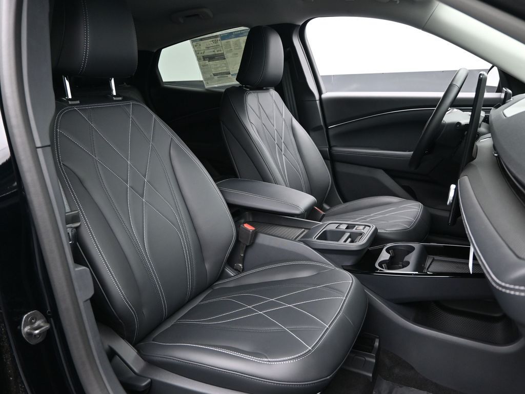 2025 Ford Mustang Mach-E Select
