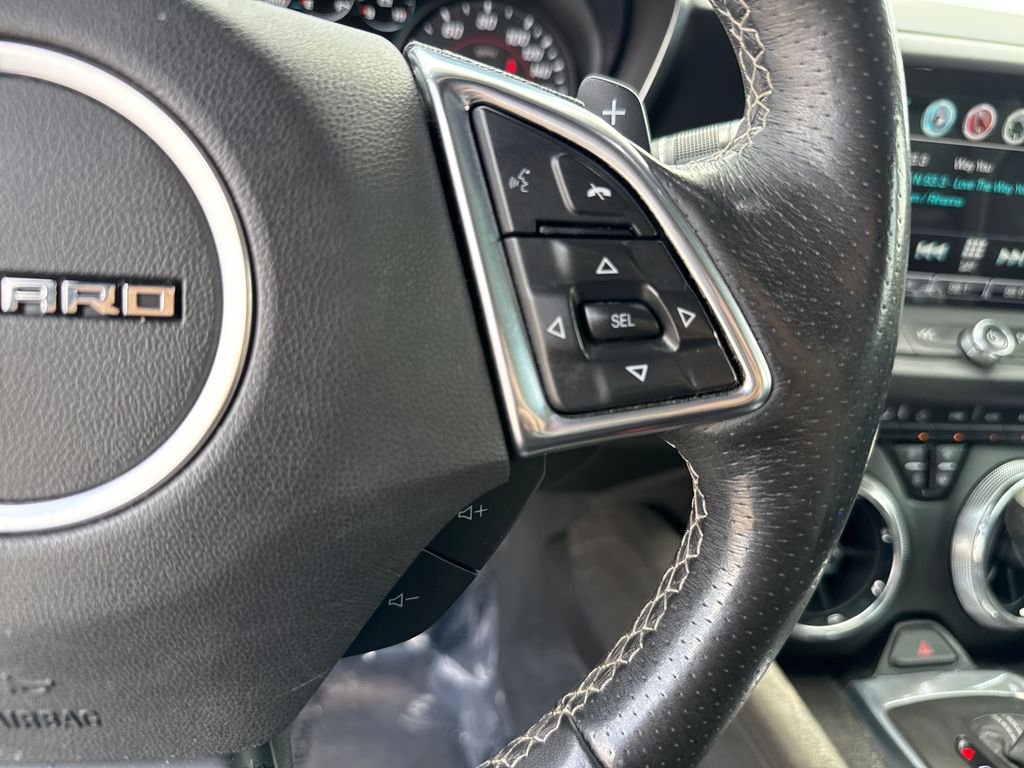 Used 2016 Red Chevrolet SS image 17