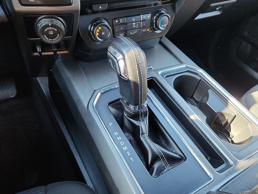 Thumbnail: 2016 Ford F-150 - 14