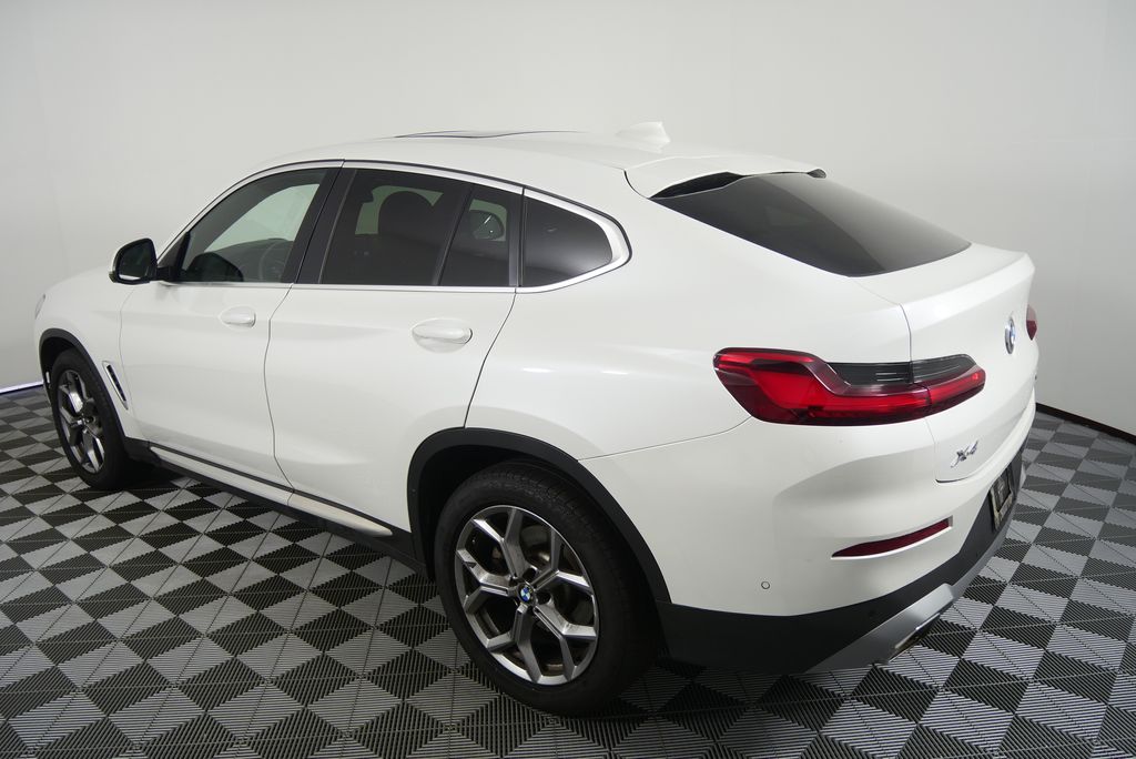 Thumbnail: 2024 BMW X4 - 6