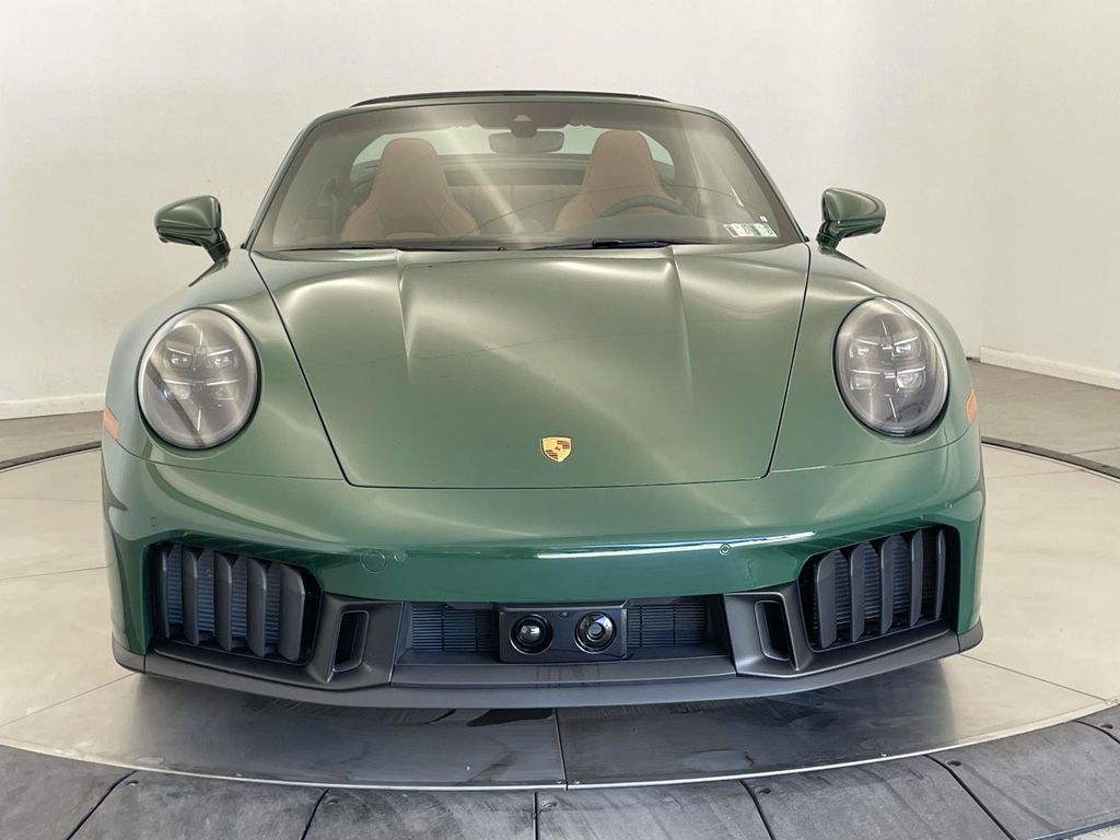 2026 Porsche 911 Targa 4 GTS - 9