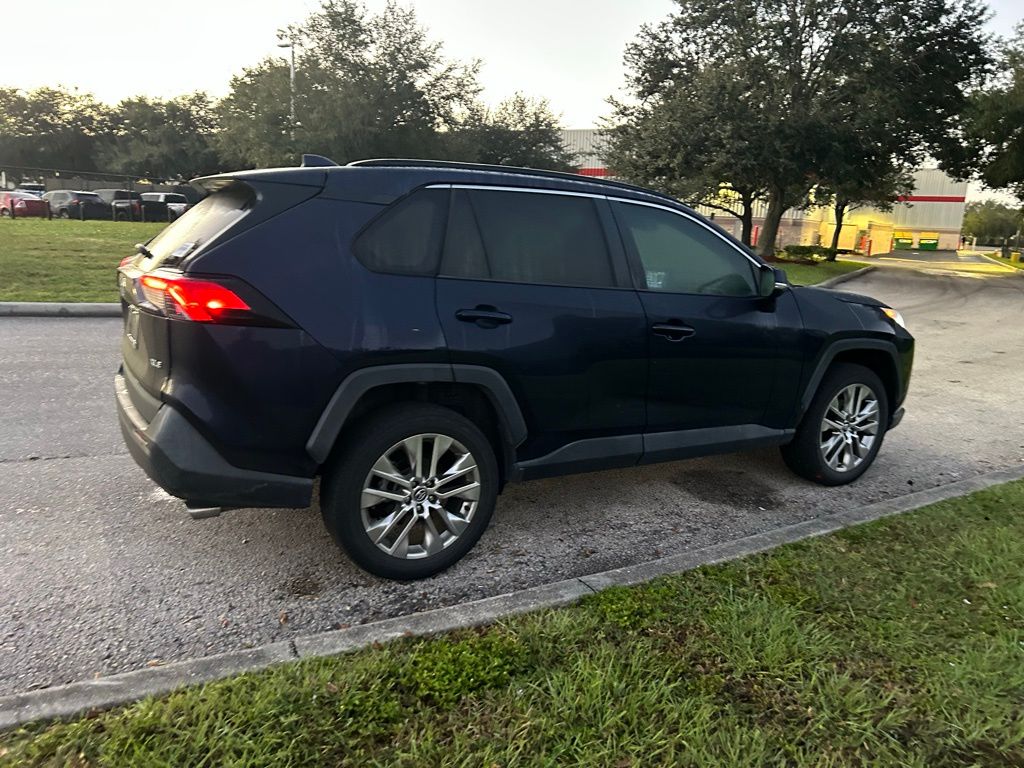 Thumbnail: 2020 Toyota RAV4 - 5