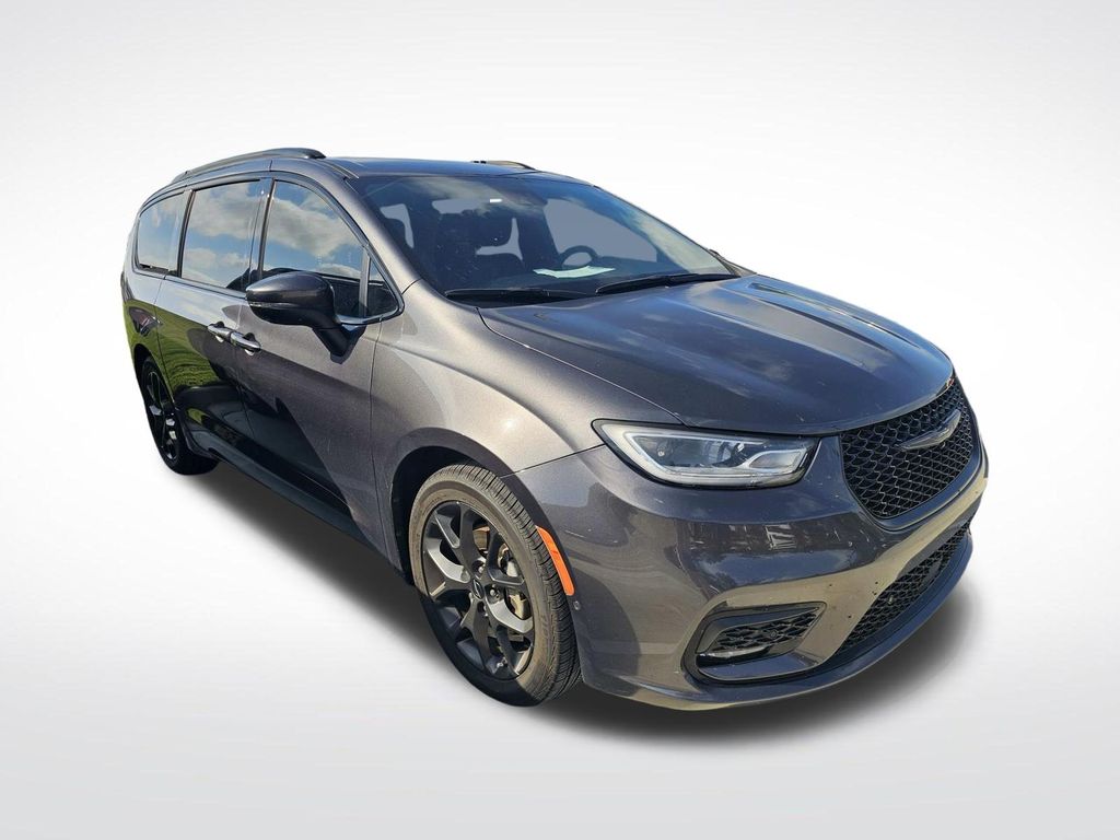 2023 Chrysler Pacifica Touring L FWD