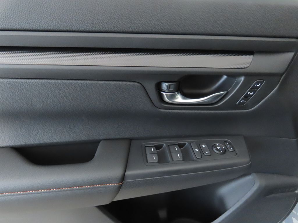 2025 Honda CR-V Sport-L 23
