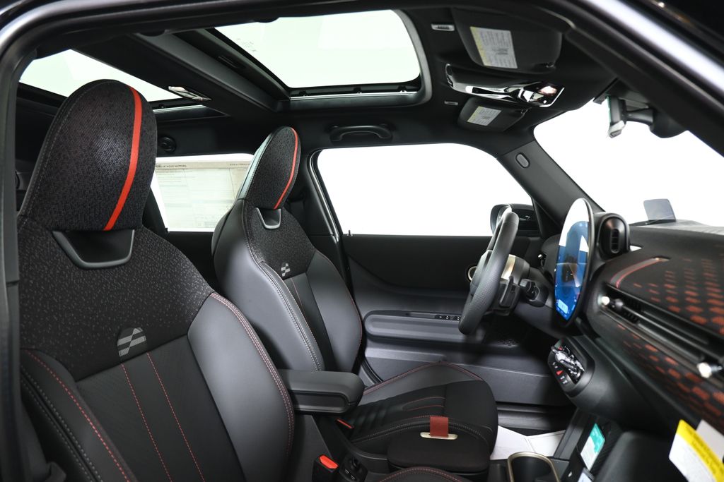 Thumbnail: 2026 MINI Cooper - 23