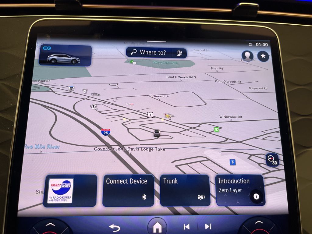 Thumbnail: 2023 Mercedes-Benz EQS - 18