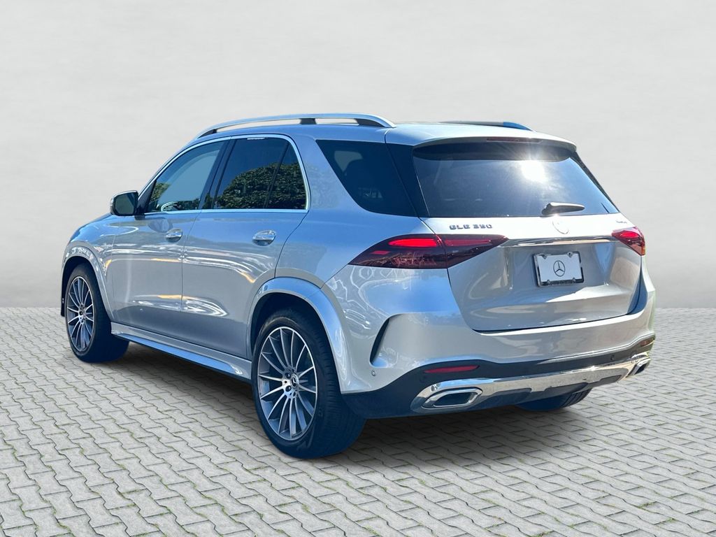 Thumbnail: 2026 Mercedes-Benz GLE - 7