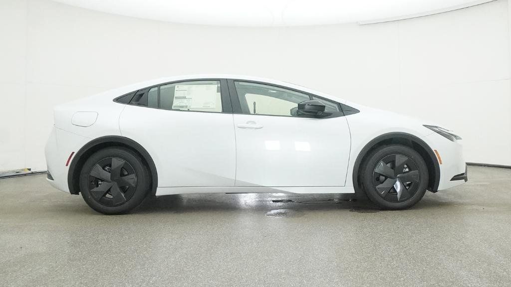 Thumbnail: 2025 Toyota Prius - 20