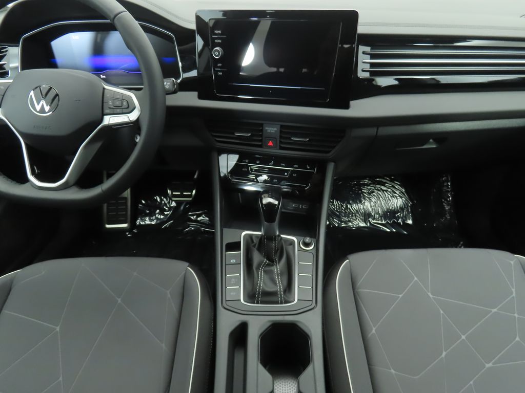 Thumbnail: 2026 Volkswagen Jetta - 13