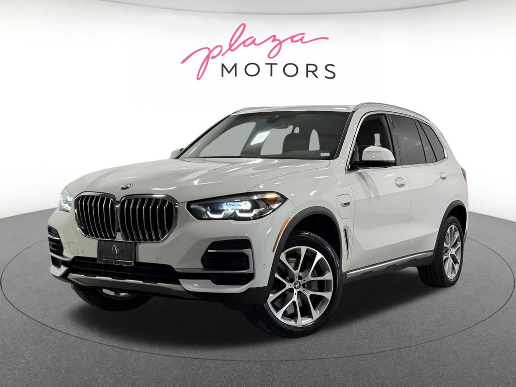 2023 BMW X5 xDrive45e AWD