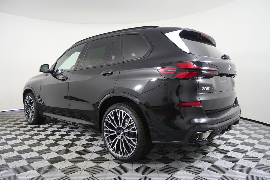 Thumbnail: 2026 BMW X5 - 5