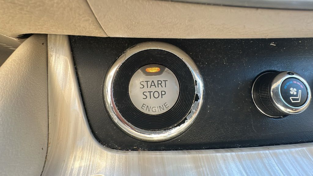 2017 Nissan Murano Platinum Red at Legacy Ford