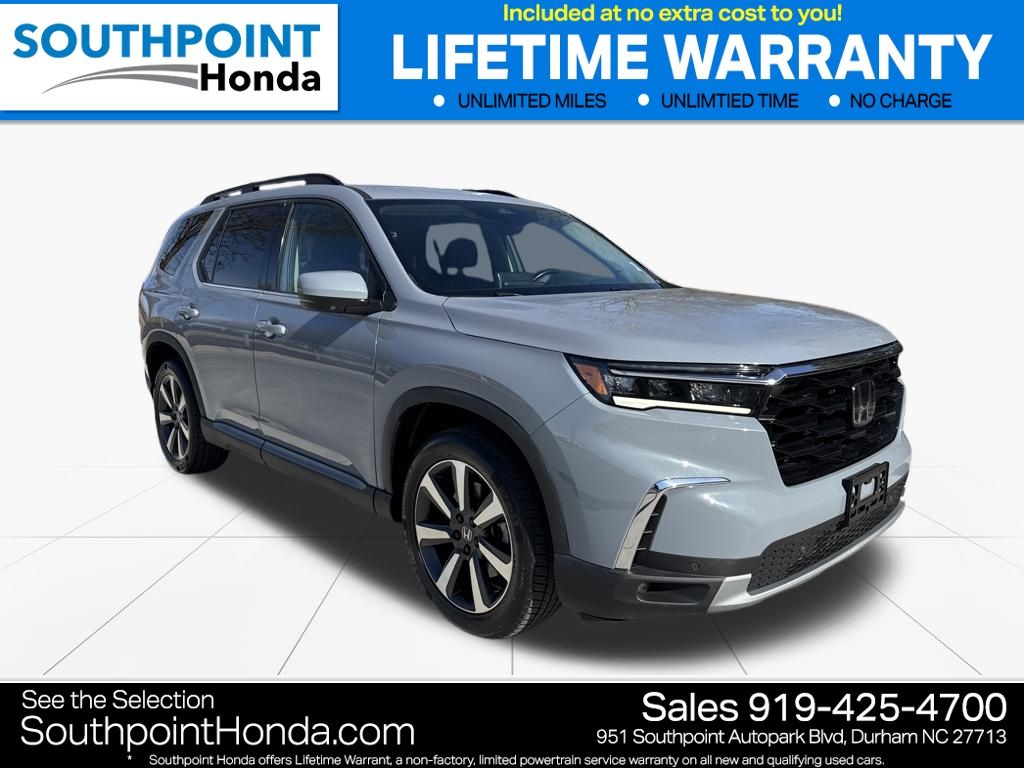 2023 Honda Pilot Touring AWD
