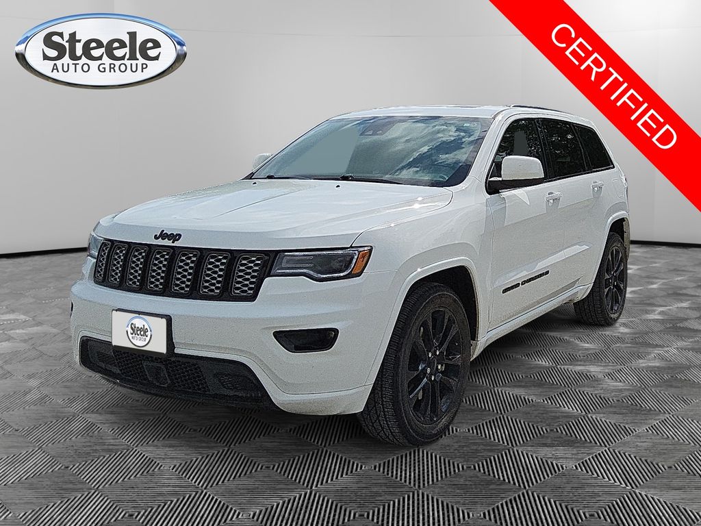 Bright White Clearcoat 2022 Jeep Grand Cherokee WK Laredo X RWD SUV / Crossover 4X2 8-Speed Automatic