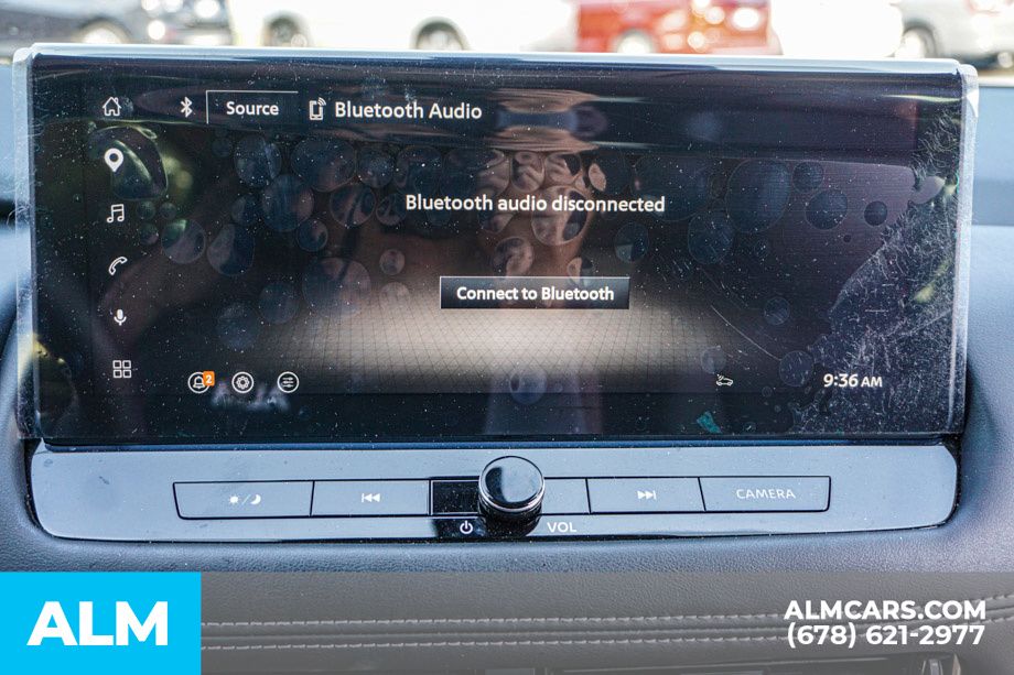 Used 2025 White Nissan SL image 38