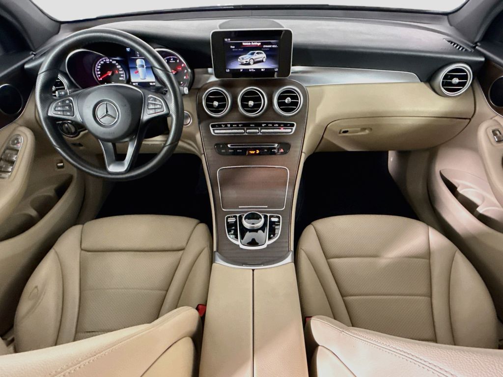 Thumbnail: 2018 Mercedes-Benz GLC - 13