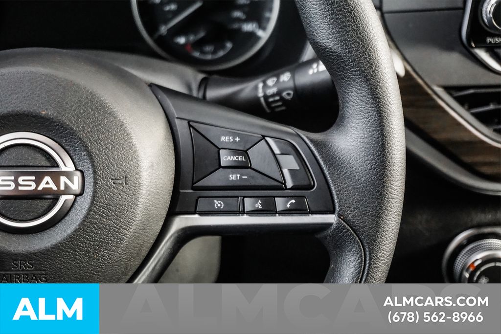 Used 2025 Black Nissan 2.5 SV image 27