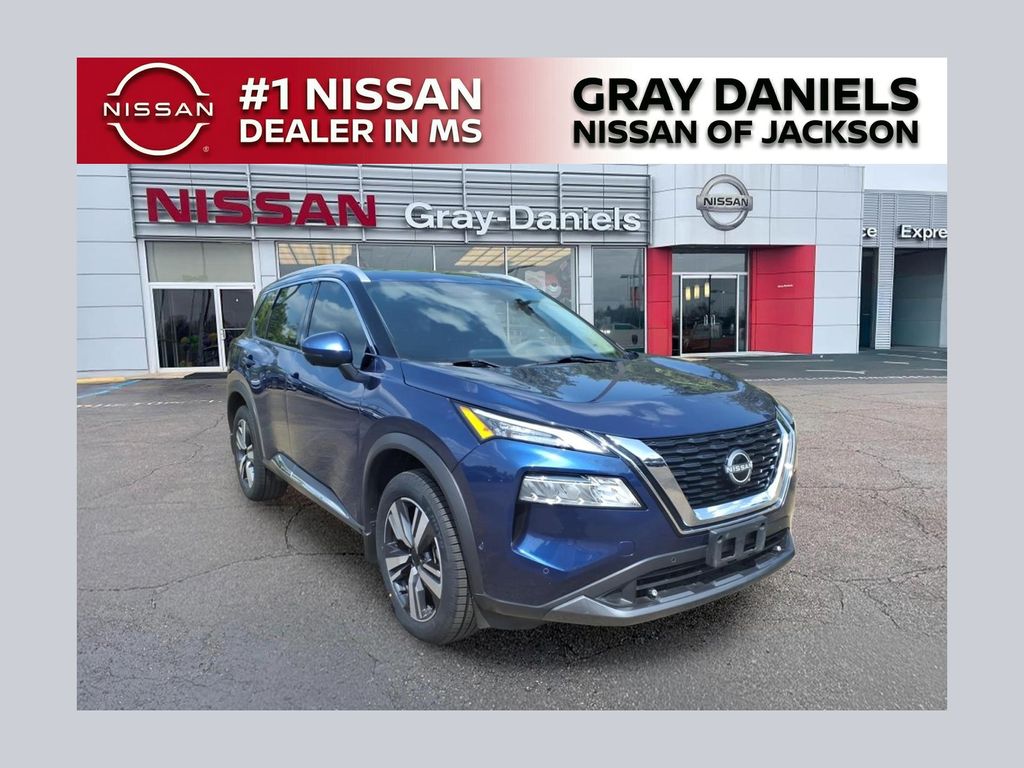  2023 Nissan Rogue SL FWD   