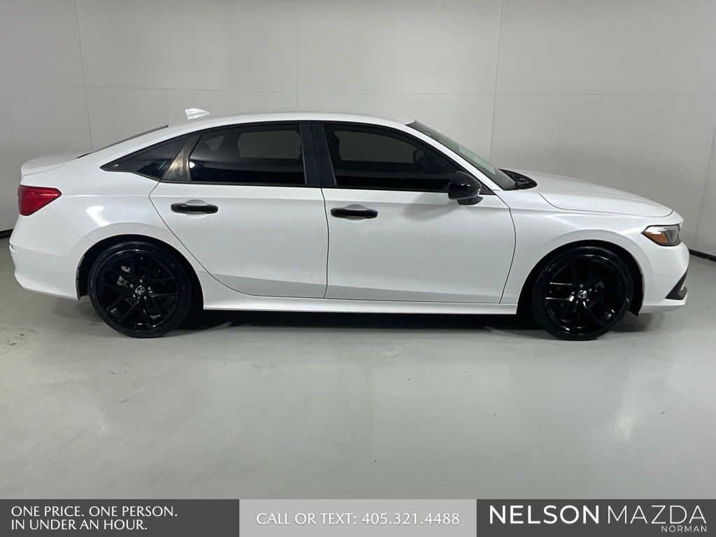 Used 2022 White Honda Sport image 5