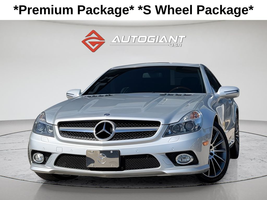Silver 2011 Mercedes-Benz SL-Class SL 550 Convertible Rear-Wheel Drive 7-Speed Automatic
