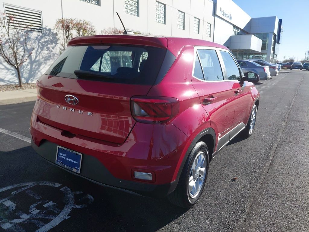 Thumbnail: 2023 Hyundai Venue - 8