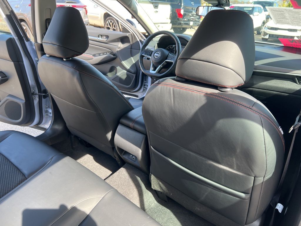 2024 Nissan Altima 2.5 SR photo