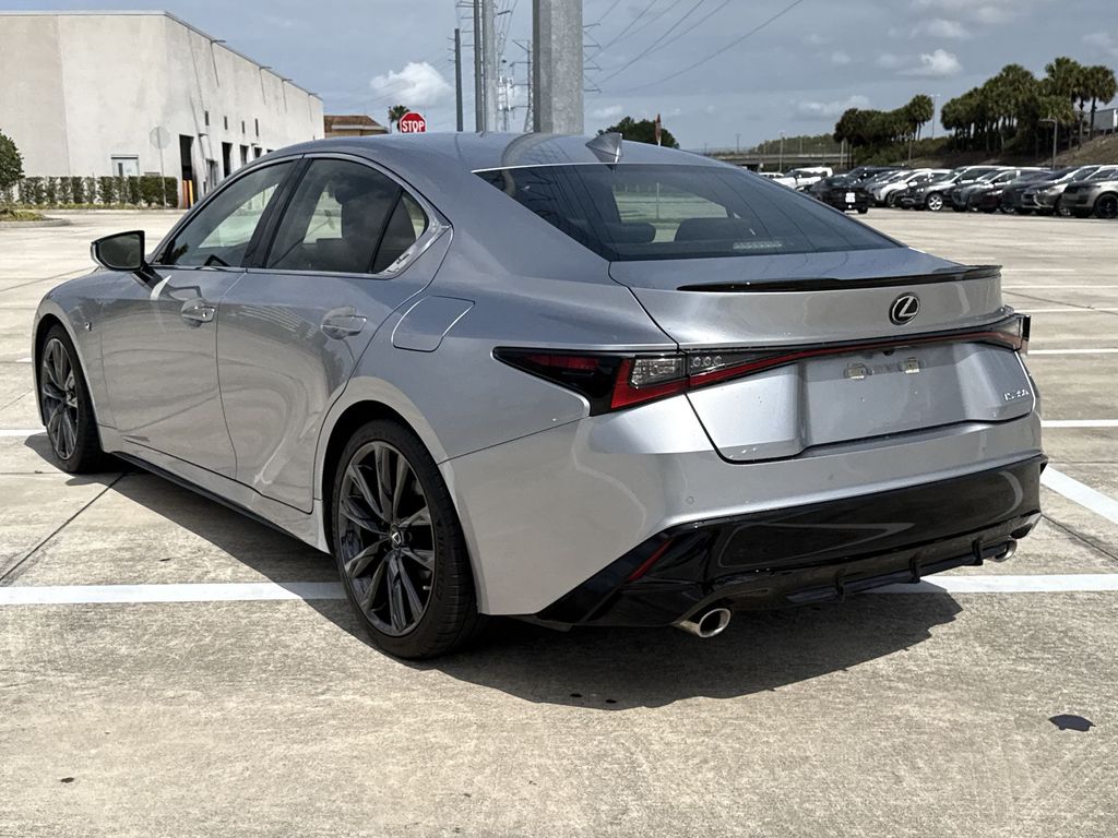 Thumbnail: 2022 Lexus IS - 10